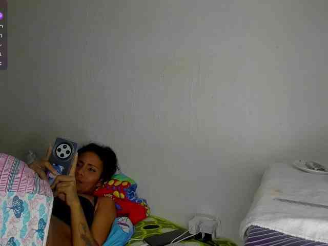 nenita-horny webcam