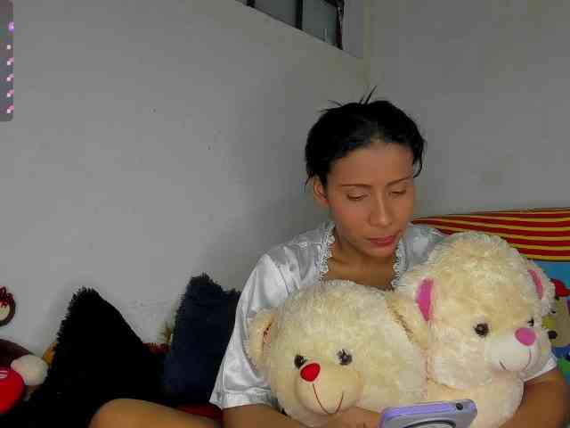 nenita-horny webcam