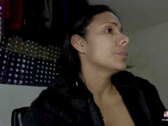 nenita-horny webcam