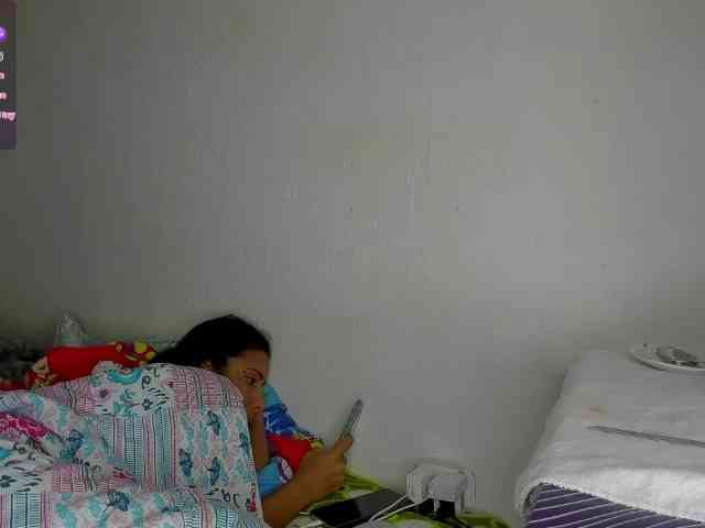 nenita-horny webcam