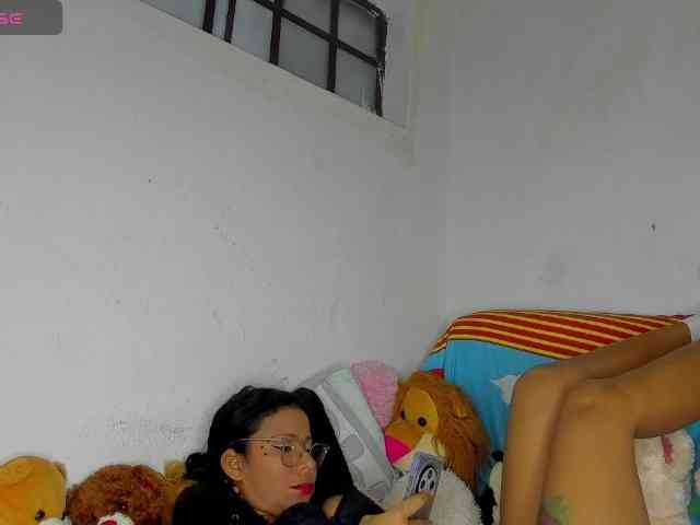 nenita-horny webcam