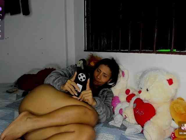 nenita-horny webcam