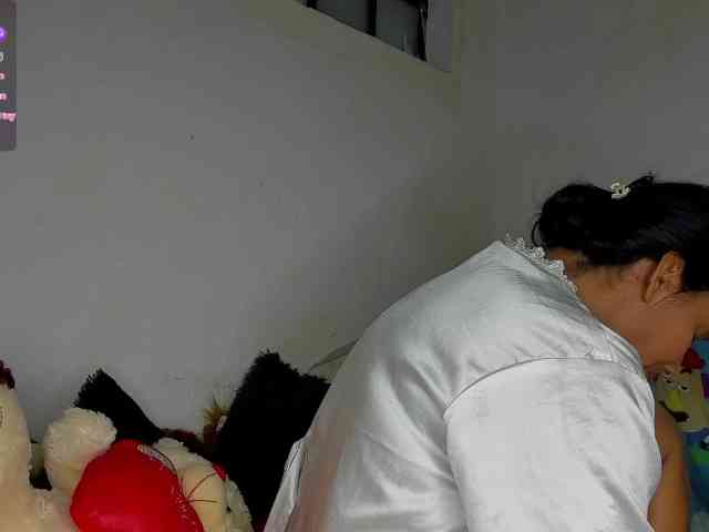 nenita-horny webcam
