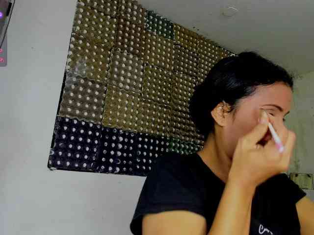 nenita-horny webcam