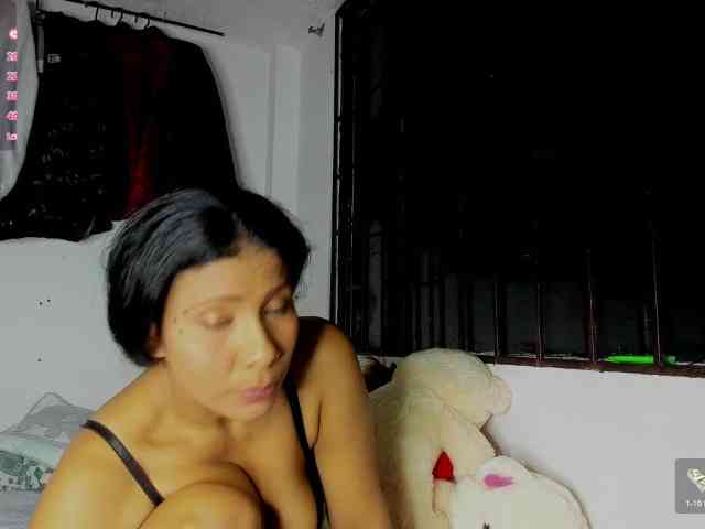 nenita-horny webcam
