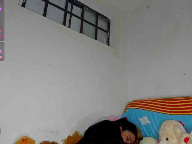 nenita-horny webcam