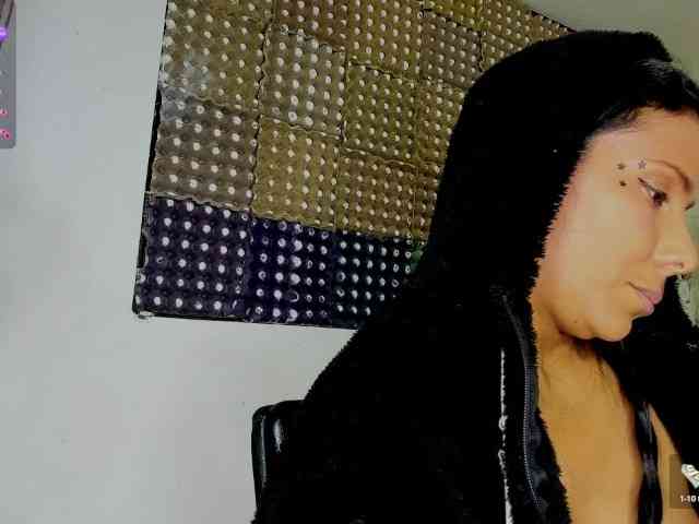 nenita-horny webcam