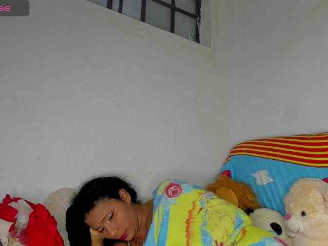 nenita-horny webcam