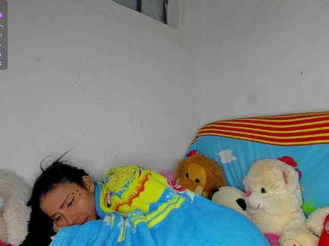 nenita-horny webcam