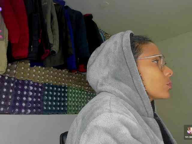 nenita-horny webcam