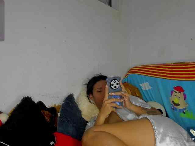 nenita-horny webcam