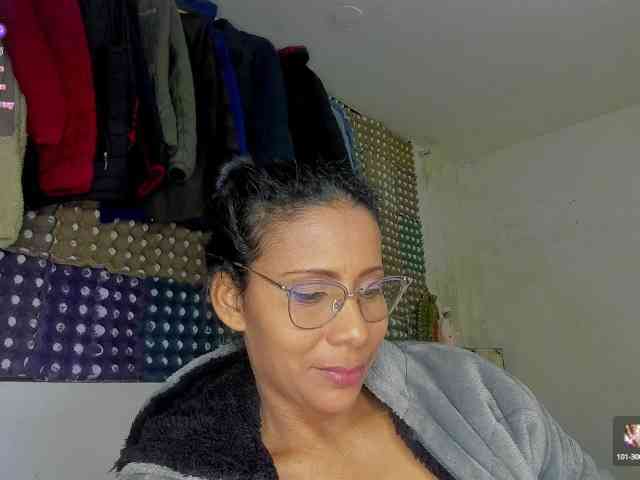 online video chatting Nentia-horny