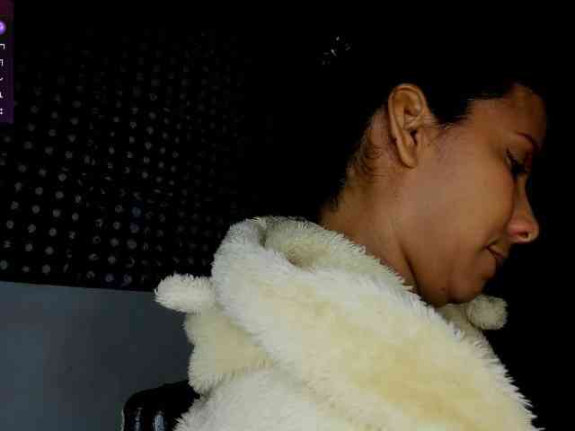 nenita-horny webcam