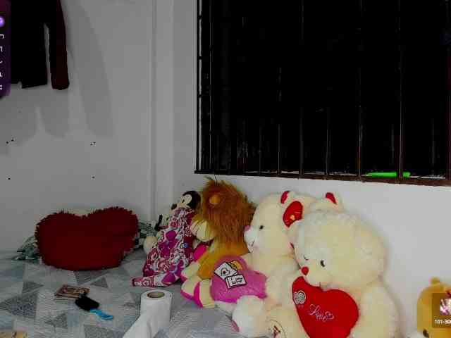 nenita-horny webcam
