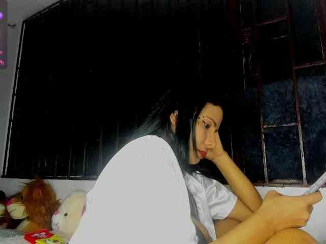 nenita-horny webcam