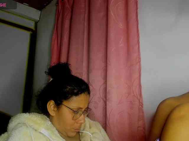 nenita-horny webcam