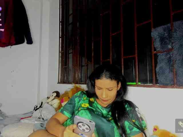 nenita-horny webcam