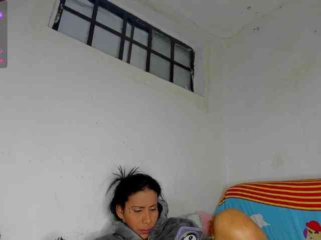 nenita-horny webcam