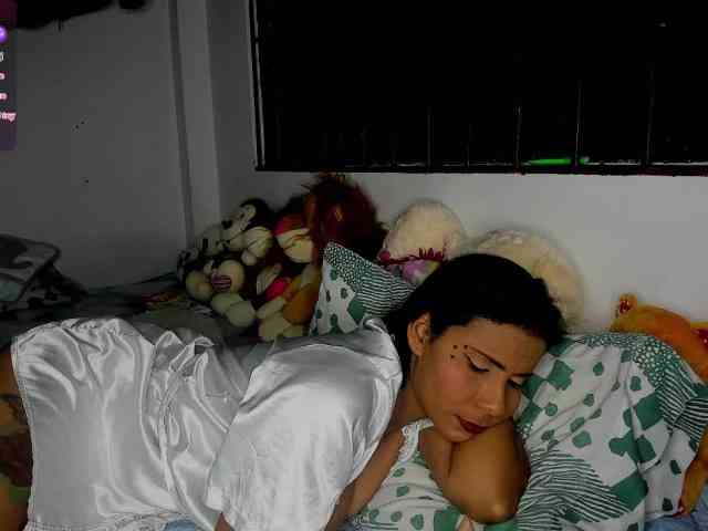 nenita-horny webcam