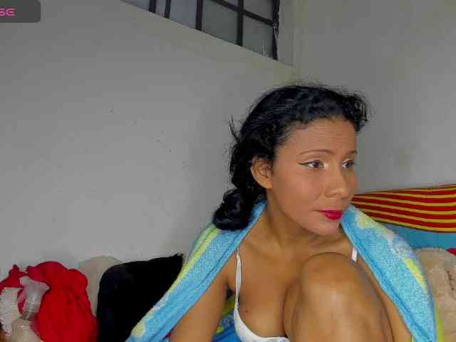 nenita-horny webcam