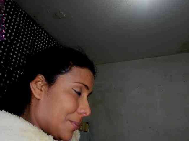 nenita-horny webcam