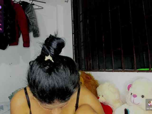 nenita-horny webcam