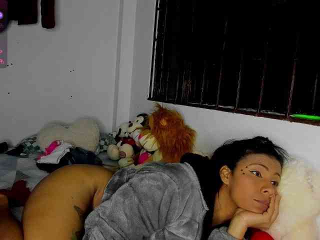 nenita-horny webcam