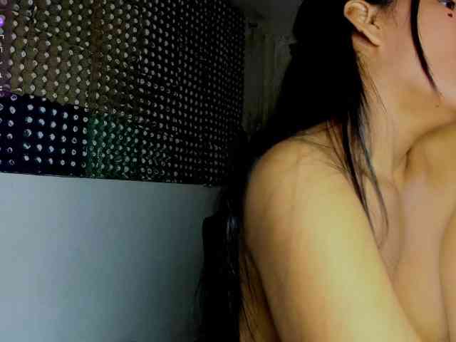 nenita-horny webcam