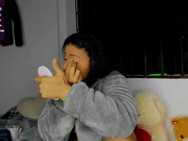nenita-horny webcam
