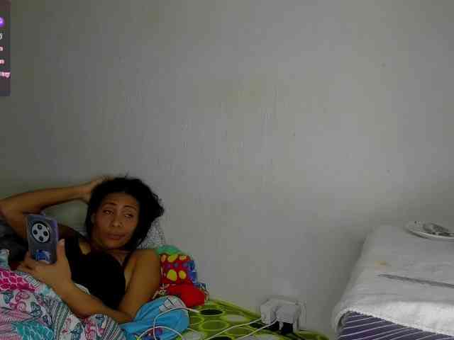 nenita-horny webcam