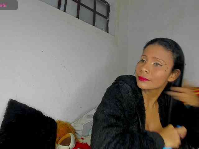 nenita-horny webcam