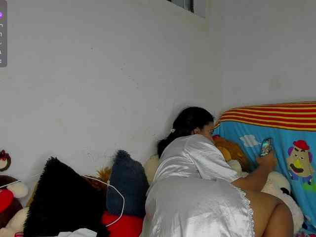 nenita-horny webcam