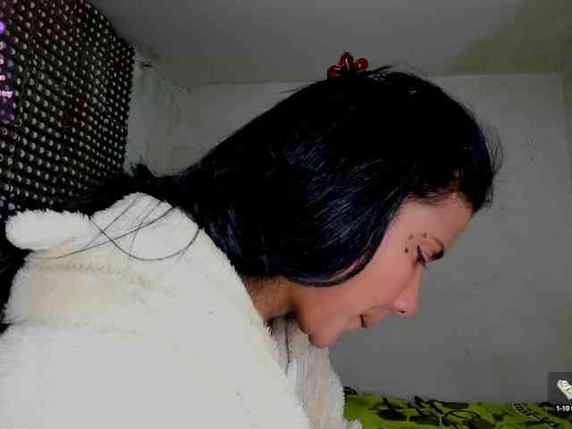 nenita-horny webcam