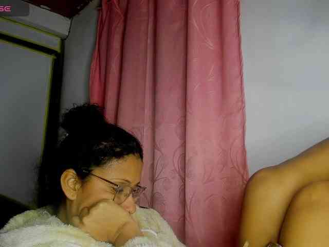 nenita-horny webcam
