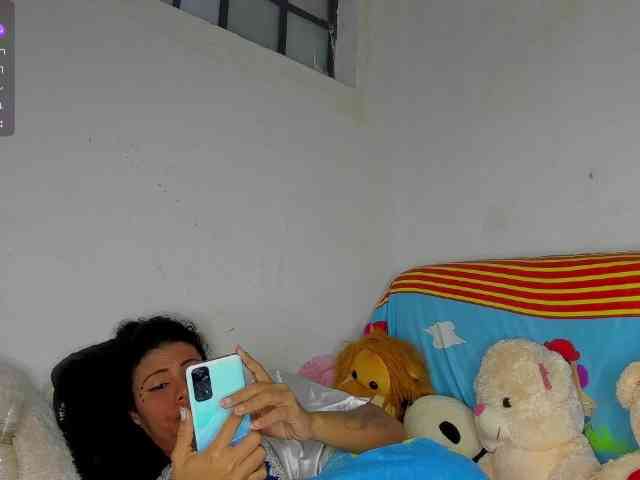 nenita-horny webcam