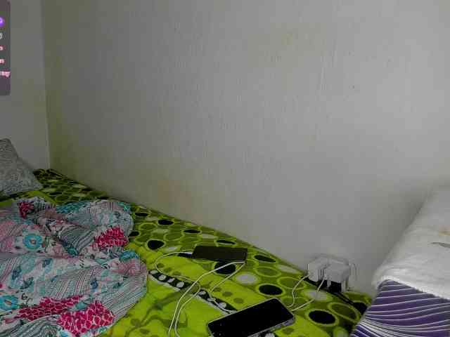 nenita-horny webcam
