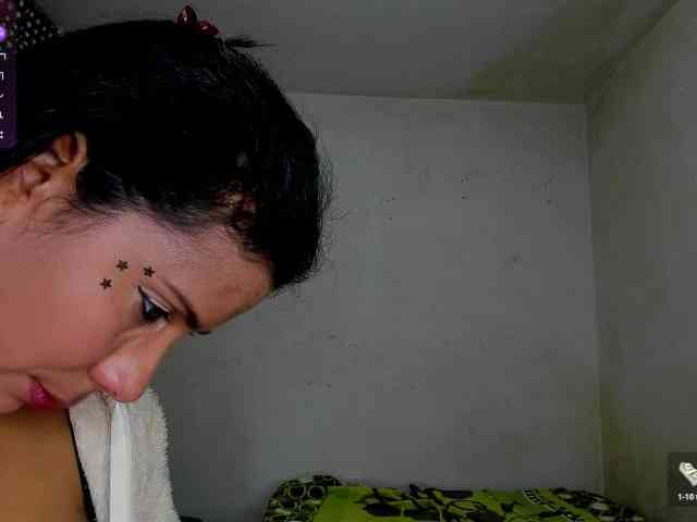 nenita-horny webcam