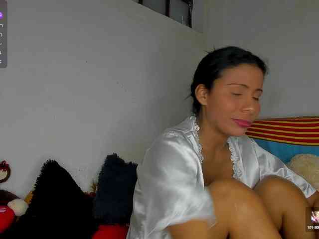 nenita-horny webcam