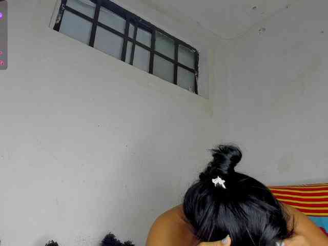 nenita-horny webcam