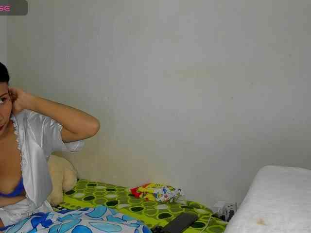 nenita-horny webcam