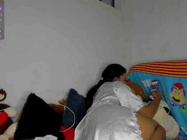 nenita-horny webcam