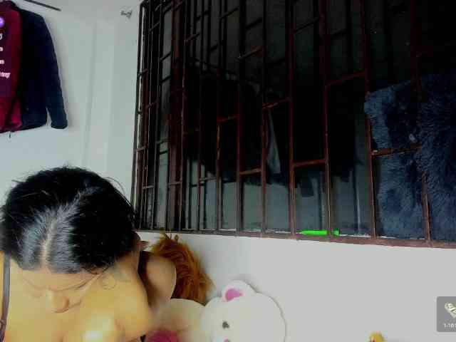 nenita-horny webcam