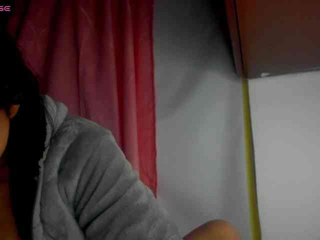 nentia-horny Live Webcam on BongaCams