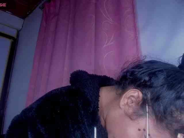 nenita-horny webcam