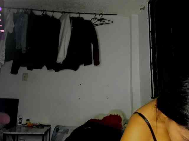 nenita-horny webcam