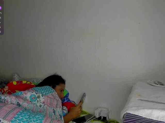 nenita-horny webcam