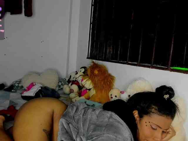 nenita-horny webcam
