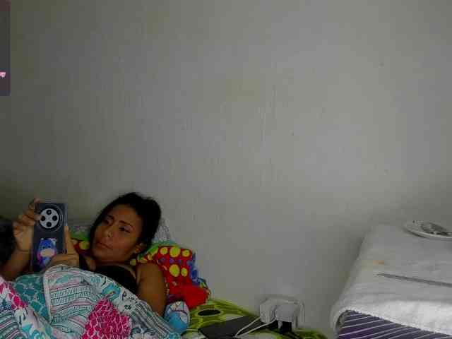 nenita-horny webcam