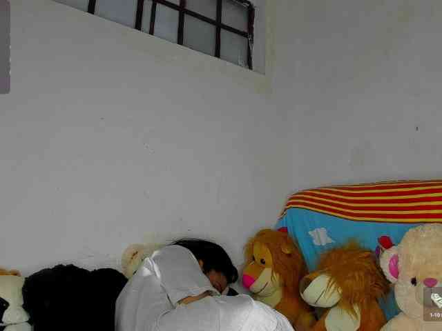 nenita-horny webcam