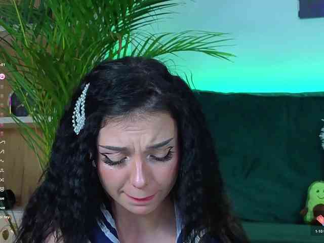 AveryWillow webcam